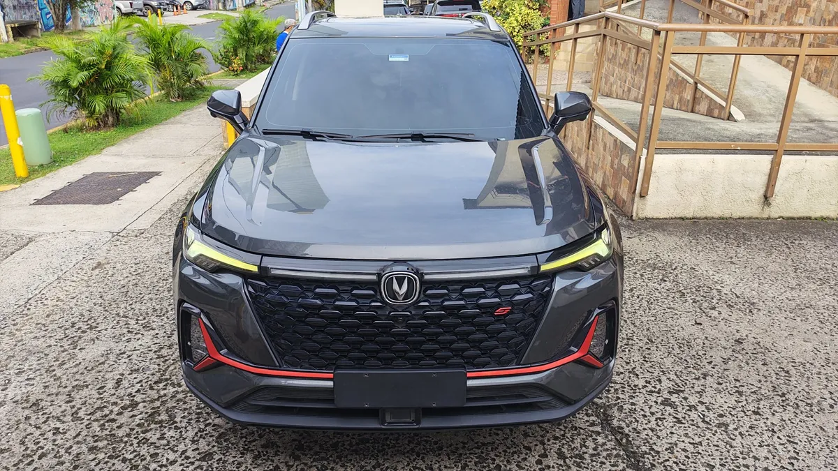 CHANGAN CS35 PLUS